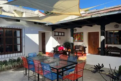 Image de T2-House 10 guests 3 blocks away from central park