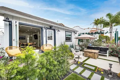 Image de Luxury Beach Bungalow in Belmont Shore