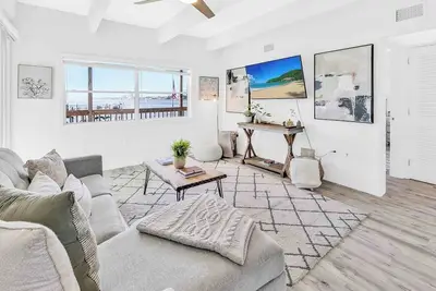 Image de Experience Okaloosa Island 2br Waterfront Condo