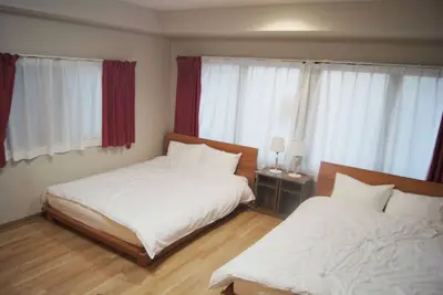 Image de Deluxe family 2 double beds1 single bed separat - Room 302 / Osaka Ōsaka