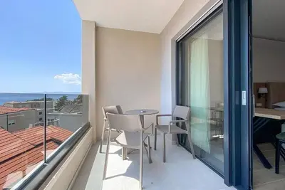 Garçonnière avec la terrasse et la vue sur le mer Promajna, Makarska (As-20940-l)