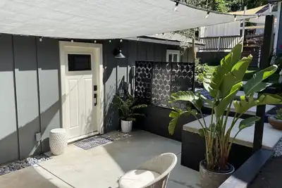 Dean's Garage: Car-Shop Themed Luxury Small Home, Central Auburn