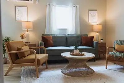 Image de Modern Farmhouse 2 Bed Apartment in Johnson City