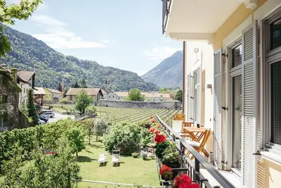 Image de Appartement 'Freienfeldhof Elstar' avec vue sur les montagnes, jardin partagé et Wi-Fi