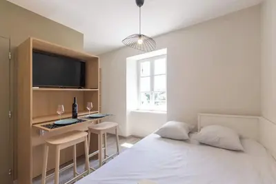 Image de Studio 'Merlot' avec Wi-Fi et climatisation