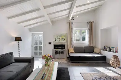Image de Maison de vacances 'Paradies Ligurien' avec vue sur la montagne, piscine partagée et Wi-Fi