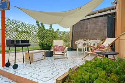 Image de Maison de vacances \"Delta Home\" avec terrasse privée et Wi-Fi