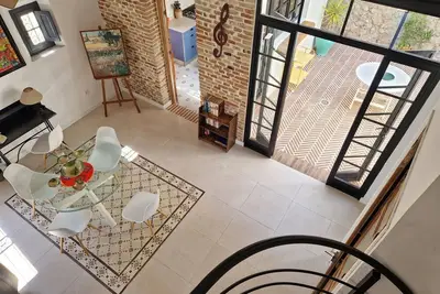 Image de Villa Balneario de Pina - Maison Rénovée Près de la Plage à Málaga