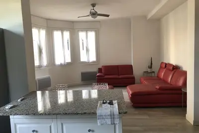 Image de Au cœur de Toulon, bel appartement avec vue dégagée