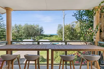 Image de Ted's at Broulee - walk to the beach