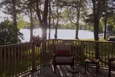 Image de Oakland County All-Sports Lakefront Home-4 Bedrooms with many amenities