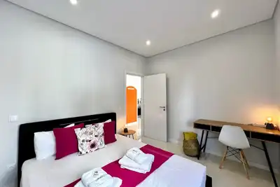 Image de Praia Da Rocha Modern by Homing