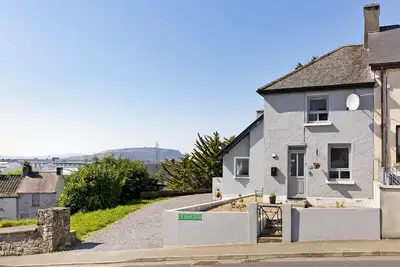 Image de St. Edwards Hill, Modern, Light and Bright Beautifully Renovated St. Edwards Hill House
