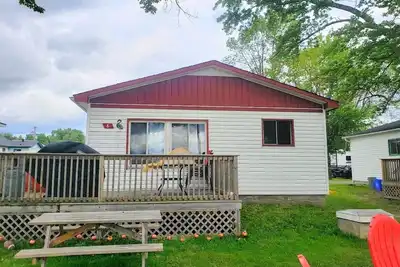 Image de 3 Bedroom Lake Front Cottage