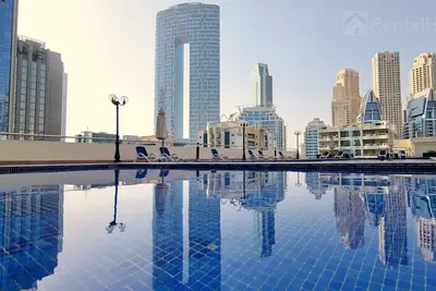 Image de 50% Off Summer Offert, Nice Studio w/ Balcony & Pool View in Dubai Marina