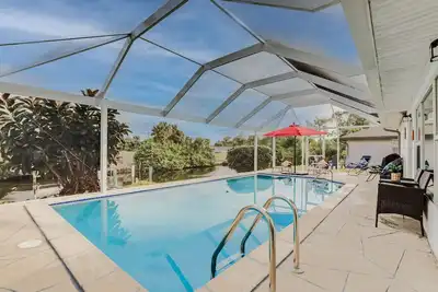 Image de Riverfront Florida Retreat w/ Pool, Patio & Grill!