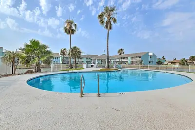 Image de Waterfront Key Allegro Condo w/ Balcony & Pool