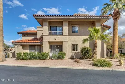 Image de Ground Level 2 Bedroom Condo in North Scottsdale! ! !