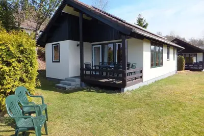 Image de Bungalow de plain-pied près du réservoir