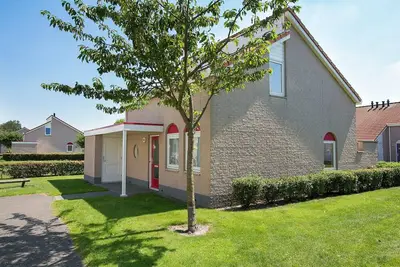 Image de Bungalow indépendant avec 2 salles de bains, plage à 500 m
