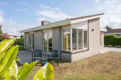 Image de Bungalow aux Pays-Bas avec Sauna Privé