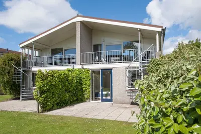 Image de Maison spacieuse prטs de la plage