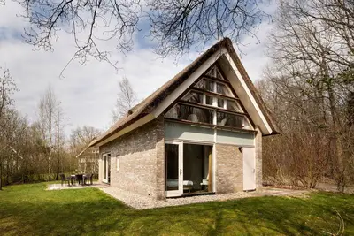 Image de Villa de 2 chambres prטs de Hoogeveen