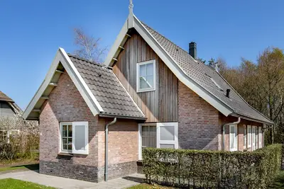 Image de Belle maison avec 2 salles de bains Ă 2 km d'Appelscha