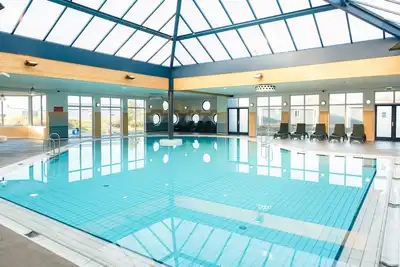 Image de Maison de vacances avec deux salles de bains