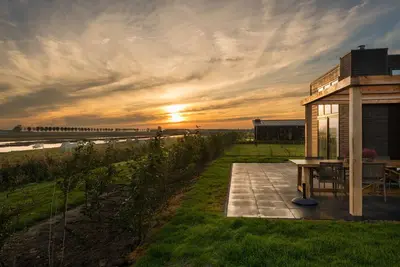 Image de Bungalow moderne et durable entre 2 réserves naturelles