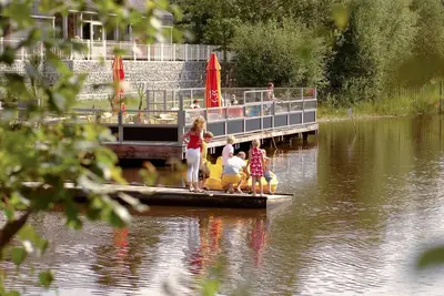 Image de Belle tente safari avec cuisine, à 12 km. depuis Eindhoven