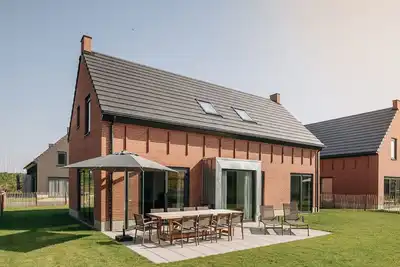 Image de Villa de luxe avec réfrigérateur à vin