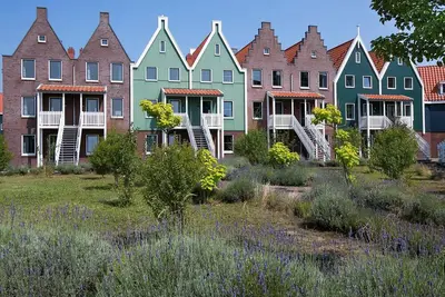 Image de Villa à Volendam près du Markermeer