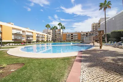 Image de Appartement 'Vilamoura Marina' avec piscine partagée, Wi-Fi et climatisation