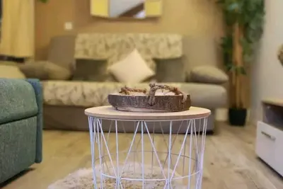 Image de Le Cosy Fleuri et ses atouts chaleureux 🌸, Le Cosy Fleuri