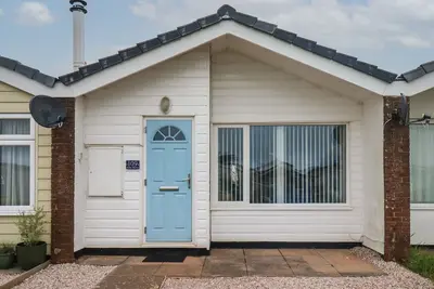 Image de Sunny Breeze, pet friendly, with a garden in Malborough