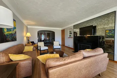 Image de Lakeview Beach Bungalow\nLighthouse\/3 Beds\/Game Room\/Pets\nEntry Ramp available