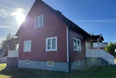 Image de Big house with wifi, sleeps 8. 4 mins from Isaberg skiing, Mtb and golf course.