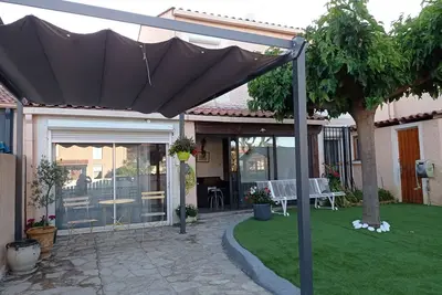 Image de Studio vacances attenant à une villa