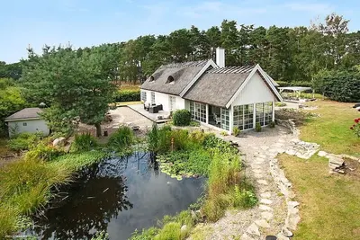 Image de Top holiday home on the Baltic Sea in southern Sweden a few meters from the beach