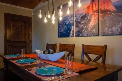 Image de Rustic Charm Meets Modern Comfort