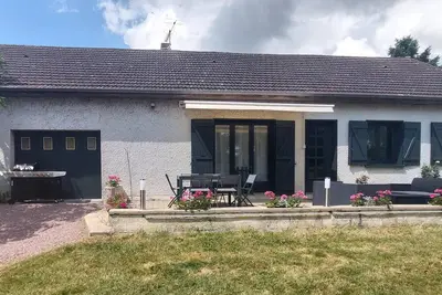 Image de Belle maison de 2 chambres à Herry
