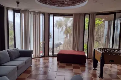 Image de Ocean Front & Garden