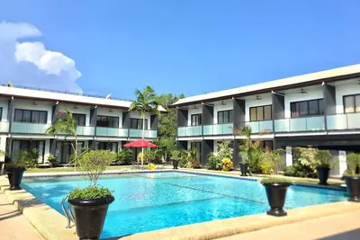Image de Studio Apartment by the pool with wifi