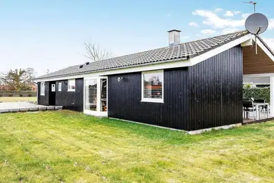 Image de Maison de vacances pour 6 a Børkop-By Traum
