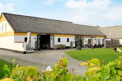 Image de Maison de vacances pour 24 a Løkken-By Traum