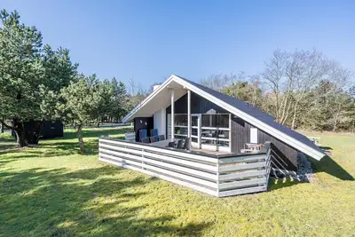 Image de Chalet lumineux avec terrasse couverte-By Traum
