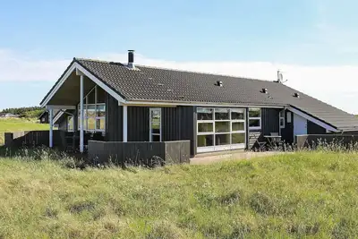 Image de Maison de vacances pour 9 a Hirtshals-By Traum