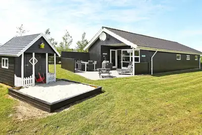 Image de Maison de vacances pour 8 a Tarm-By Traum