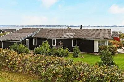 Image de Maison de vacances pour 8 a Ebberup-By Traum